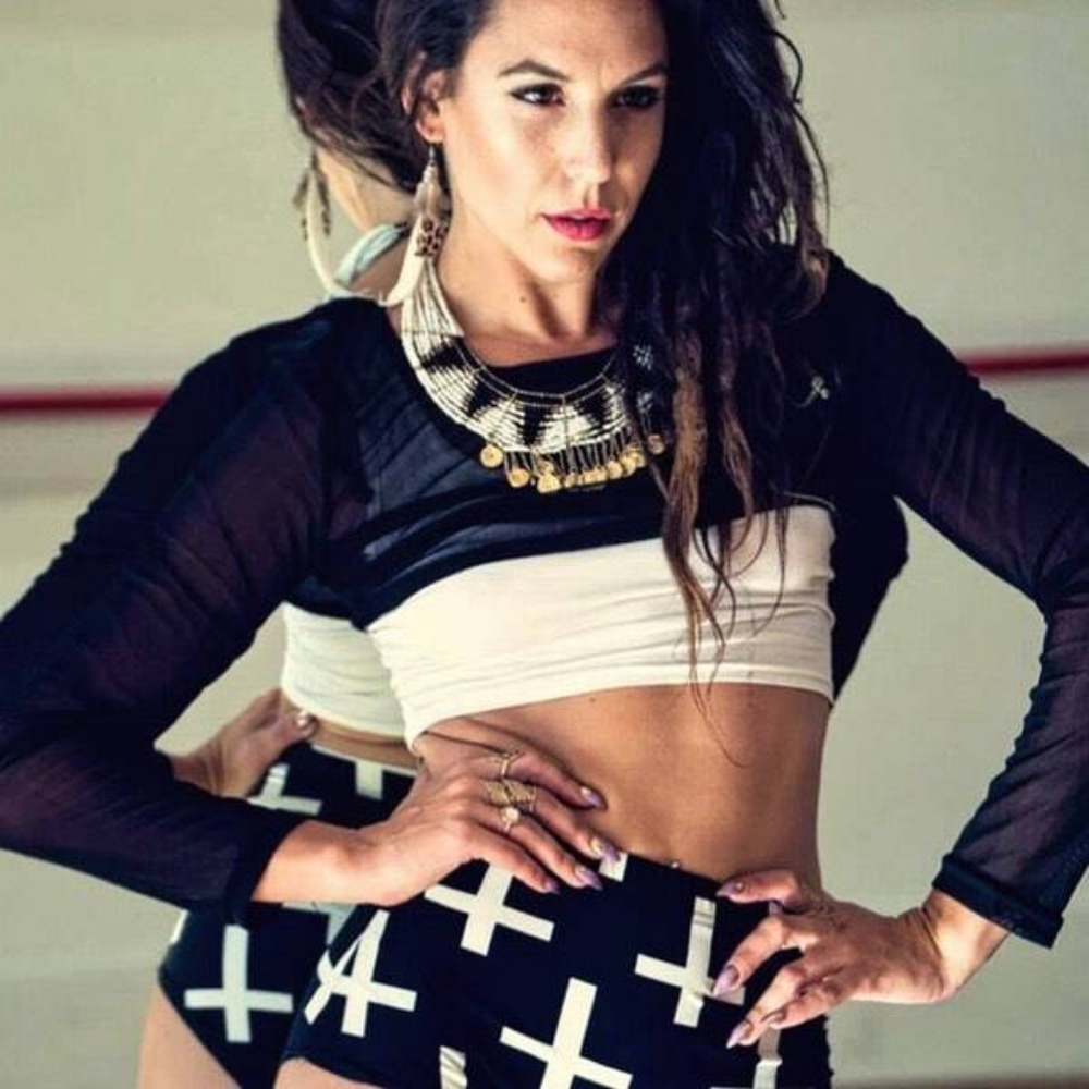 BLACK AND WHITE CROSS HIGH WAISTED STRETCHY HOT - Picture 6 of 8
